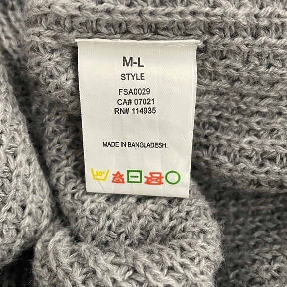 ALYA Francesca's gray poncho M/L NWT - Picture 2 of 7